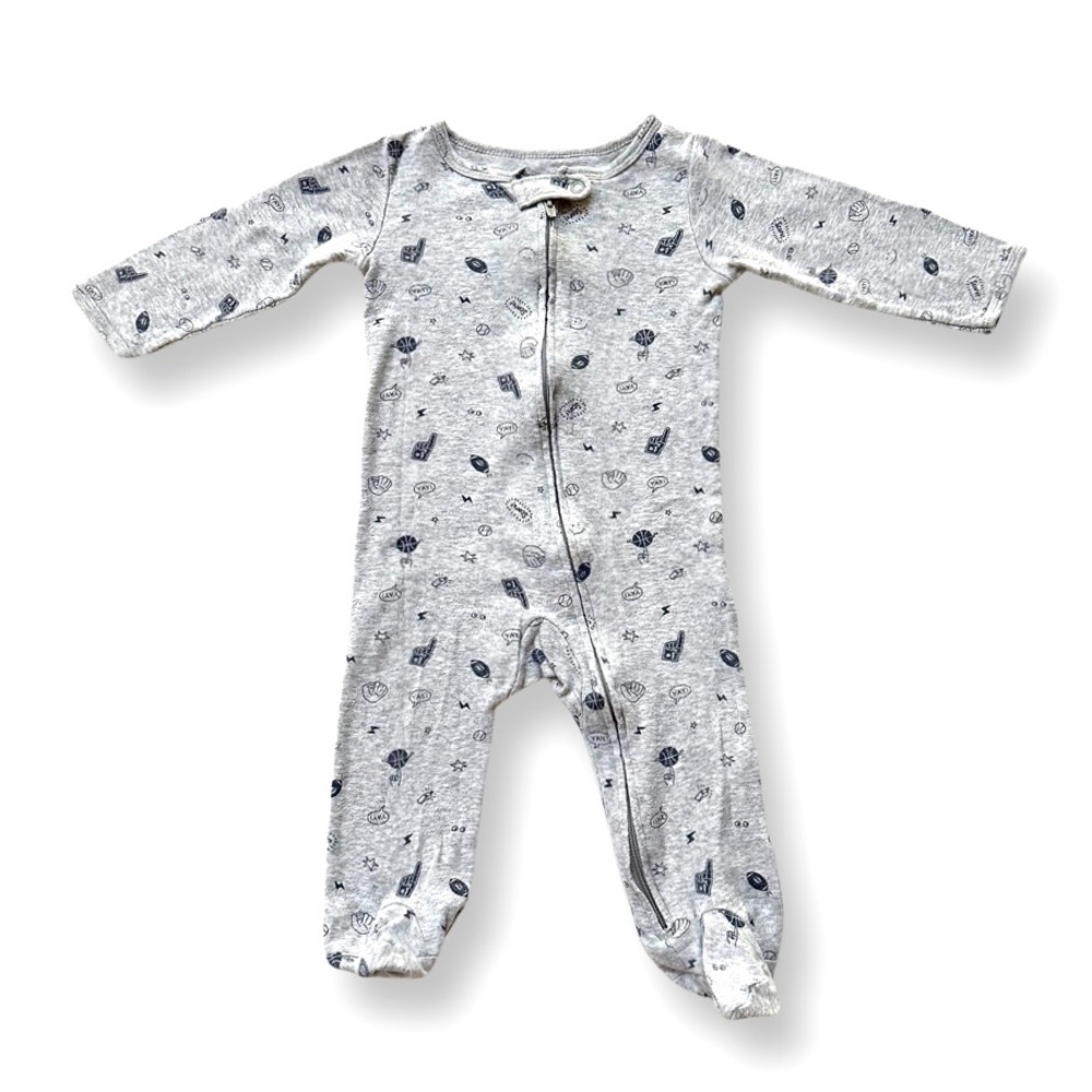 🌼 5 for $25 Carter’s Grey Long Sleeve Cotton Footie Bodysuit Size 9 Months - Picture 1 of 6